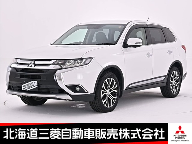 アウトランダー 2.4 24G ナビパッケージ 4WD