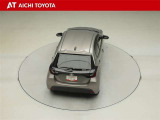 後方視界は、コンパクトカーらしく、見やすいと思います。また、バックカメラも付いているので、後方視界の助けになると思います。