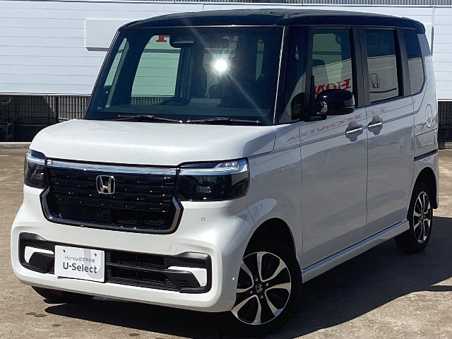 N-BOXカスタム  カスタム 660 4WD