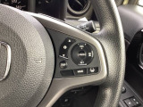 Hondaセンシングの機能のひとつ、アダプティブクルーズコントロール付!アクセルから足を離しても設定したスピードと前車との車間を保ち走行してくれます!車線維持もアシスト☆高速道路で疲労軽減ですね☆