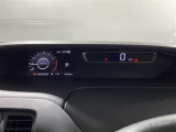 【スピードメーター】メーターがシンプルで見やすく運転しやすいですね!