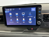 AVメニューはご覧の通り、様々なコンテンツに対応、ドライブを楽しく演出できます。詳しくはスタッフへお尋ねください