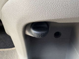 4WD/寒冷地仕様/純正オーディオ/フルフラットシート/インパネシフトレバー/アクセサリーソケット/キーレスキー/スペアキー/取り扱い説明書/ETC/積込アルミ付きタイヤ
