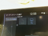TVが見れるチューナーを装備しています。 新しい車でも付いていないことで、TVが見れない事も多々あるので要チェックです。