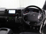運転席廻りです。
