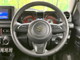 【純正革巻きステアリング】上質な革を使用することで、手にしっかり馴染みとても運転しやすいハンドルです♪