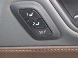 2名分のシート、ステアリングの最適なポジションを記憶・再現できるマイコンプリセットドライビングポジションシステムが装備されています。