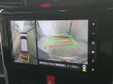 駐車が苦手な方でも安心のバックガイドモニター搭載。 後方の映像をクリアに表示し、ガイドラインで車庫入れや縦列駐車をしっかりサポート。毎日の運転がぐっとラクになります。