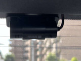 メルセデス・ベンツの定める厳しい基準をクリアしたお車のみをご案内させて頂きます。納車前整備はメーカー規定に基づき最大100項目にも及ぶ点検を熟練のメカニックによって行いご納車させて頂きます。