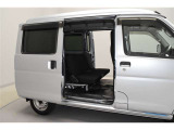 当店は全車『ロングラン保証』付!(1年間、距離無制限 HV車はHV保証付) 別途延長保証もご用意しております♪ ぜひ現車を確認にご来店ください