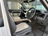 ディフェンダー 90 Xダイナミック HSE 3.0L D350 ディーゼル 4WD 