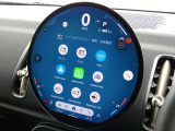 Apple CarPlayやAndroid Autoなど様々なアプリケーションがインストールされています!