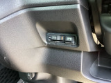 ビルトインタイプの【ETC】で見た目もスッキリ。高速道路の利用にとても便利です。