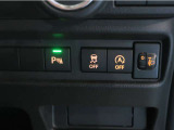 障害物などが車両に近づいた際に、音と画面表示にてお知らせしてくれます。警告音も段階的に鳴ってくれるので、どのくらいの近さなのか感覚的に察知することが出来ます♪