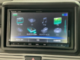 【オーディオ機能】ナビに一体のオーディオは、フルセグTVの他にCDプレーヤーを装備♪もちろんFM/AMラジオもお聞きいただけますよ♪