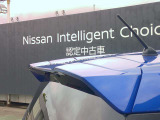 ルーフスポイラー