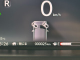 メーターディスプレイでもタイヤの向きがわかるようになっております!