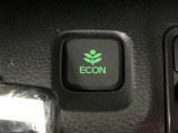 ★ECONスイッチ★ エコドライブを加速しよう!スイッチをONにすると、運転の仕方によるロスを抑え込み燃費をよくするようクルマが頑張ります(*^ー^*)燃費向上にチャレンジ♪