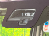 【スズキ セーフティサポート】走行中に前方の車両等を認識し、衝突しそうな時は警報とブレーキで衝突回避と被害軽減をアシスト。より安全にドライブをお楽しみいただけます。