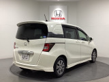【Honda認定中古車 U-Select】 は3つの安心をお約束します。 1 Hondaのプロが整備した安心。 2 第三者機関がチェックした安心。 3 購入後もHondaが保証する安心。