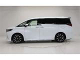 HV車です。ガソリン車より燃費もよく静かで滑らかな走りです。