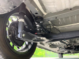 お車を安心してお乗りいただく為には、足回りの定期点検が欠かせません。サービスサポート(有償保証)では無料点検もご提供しており、安心のカーライフをお過ごしいただけるサポート体制が整っています。