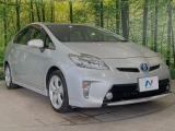 高透明度のガラス皮膜で撥水はもちろん、上質なツヤ・光沢を実現。紫外線や酸性雨から大切な愛車を保護し、色あせ・劣化を防止。「弾スプラッシュコート」、「弾プリミッサコート」からお選びいただけます。