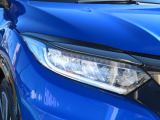 LEDヘッドライト搭載でしっかり明るく照らしてくれるので、夜間走行や不慣れな道でも安心です。
