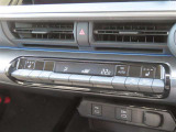 オートエアコンで車内はいつでも快適です♪