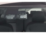 万が一の事故に備えてのドライブレコーダーを装備!乗り始めからの装備は頼もしいですね!