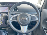 【ステアリングスイッチ】運転中、前方から目線をそらすことなく、オーディオ等の操作が可能な便利機能!安心&快適なドライブを演出してくれます♪