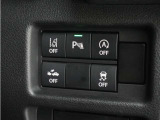 ◆障害物センサー◆車庫入れの時などに近くに障害物がある場合、障害物までの距離を音で知らせてくれます。