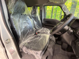 もちろん車内はキレイです♪よりクリーンな状態をキープしたいお客様には『ナノゾーンコート』がおすすめ!新型コロナウイルス対策や、除菌・消臭に効果を発揮し多くの方にご好評いただいております。