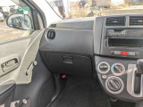 ■当社では、全車点検整備・車内清掃をしっかりと行ってからご納車致します!■■全車1ケ月1000キロまで無料で自社保証しております!お客様には安心してお車にお乗り頂けるかと思います!■