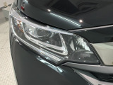 LEDヘッドライトは、点灯の瞬間から最大光量を発揮し、突然暗くなるトンネルなどでの安定感を高めます。
