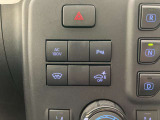 クリアランスソナーがついています。車庫入れなどの運転時、静止物の接近を表示とブザーでお知らせします。