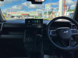 中古車をお選びいただく際に気になる走行距離や修復歴などに加えてキズ・凹みの有無・状態や消耗品の交換、今までの整備状況が &ldquo;ダイハツ認定中古車カルテ&rdquo;でわかります。