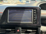 バックモニター付で駐車もラクラクです!