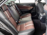 特別仕様車ならではの専用コンビレザーシート付!!当社では、本革シートのカラー変更や張替えも出来ます!ワイン・茶・赤・青・黄色・コンビ色など何でもOKです!