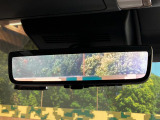 【デジタルインナーミラー】後席の大きな荷物や同乗者で後方が確認しづらい時でも安心!カメラが撮影した車両後方の映像をルームミラー内に表示。クリアな視界で状況の確認が可能です!