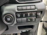 キーレスプッシュスタート。豊富な装備も魅力的!各機能の切り替えボタンは運転席から操作ラクラク。