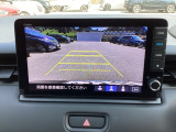 バックモニター付きで、車庫入れやバック時の後方確認をサポート。