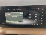 ドライブレコーダーの映像は、カーナビで見る事が出来ます。前後録画タイプです。後方映像は画面左上に表示されます。