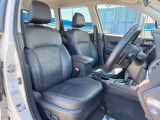 ドライバーによって運転しやすいポジションは異なり、あの車はどうなのか不安なこともありますよね。気になるお車は店頭で乗り込んでご確認いただけます♪