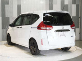 色々なお店で販売しているHonda車ですが、アフターサービスも全てお任せ頂けるのは「HondaCars正規販売店」だけ!ご納車後もお住まいの地域の販売店にて アフターサービスをお任せいただけます。