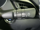 【オートライト】車外の明るさに応じて自動的にライトの点灯・消灯をしてくれます