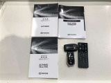 【キーレス】少し離れた場所からでもボタン一つでドアの開錠・施錠ができるのでとっても便利!ドアの鍵穴周りに傷をつけることもありません♪
