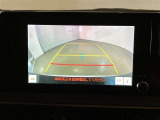 モニターガイドが付いているのでショッピングなどの狭い駐車場や車庫入れなどの時もしっかりと確認しながらバックができるので安心してお出かけできますよ。