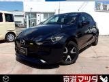 【マツダデザイン】 クルマを単なる移動手段だけでは終わらせない。それ自体に魂が宿った様な、躍動感溢れるボディ造形を目指しました。