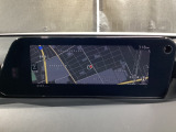 ナビ、地デジ、インターネットラジオやBluetoothなどのエンターテイメント機能を凝縮したマツダコネクト!